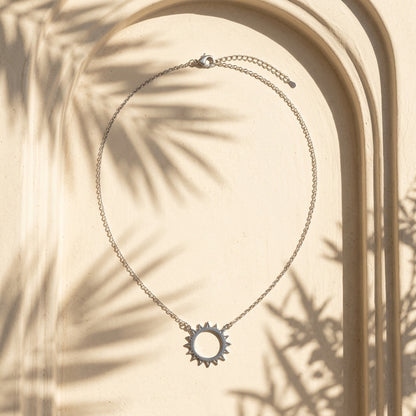 Collier Soleya pendentif soleil acier argenté Soléa - vue 1